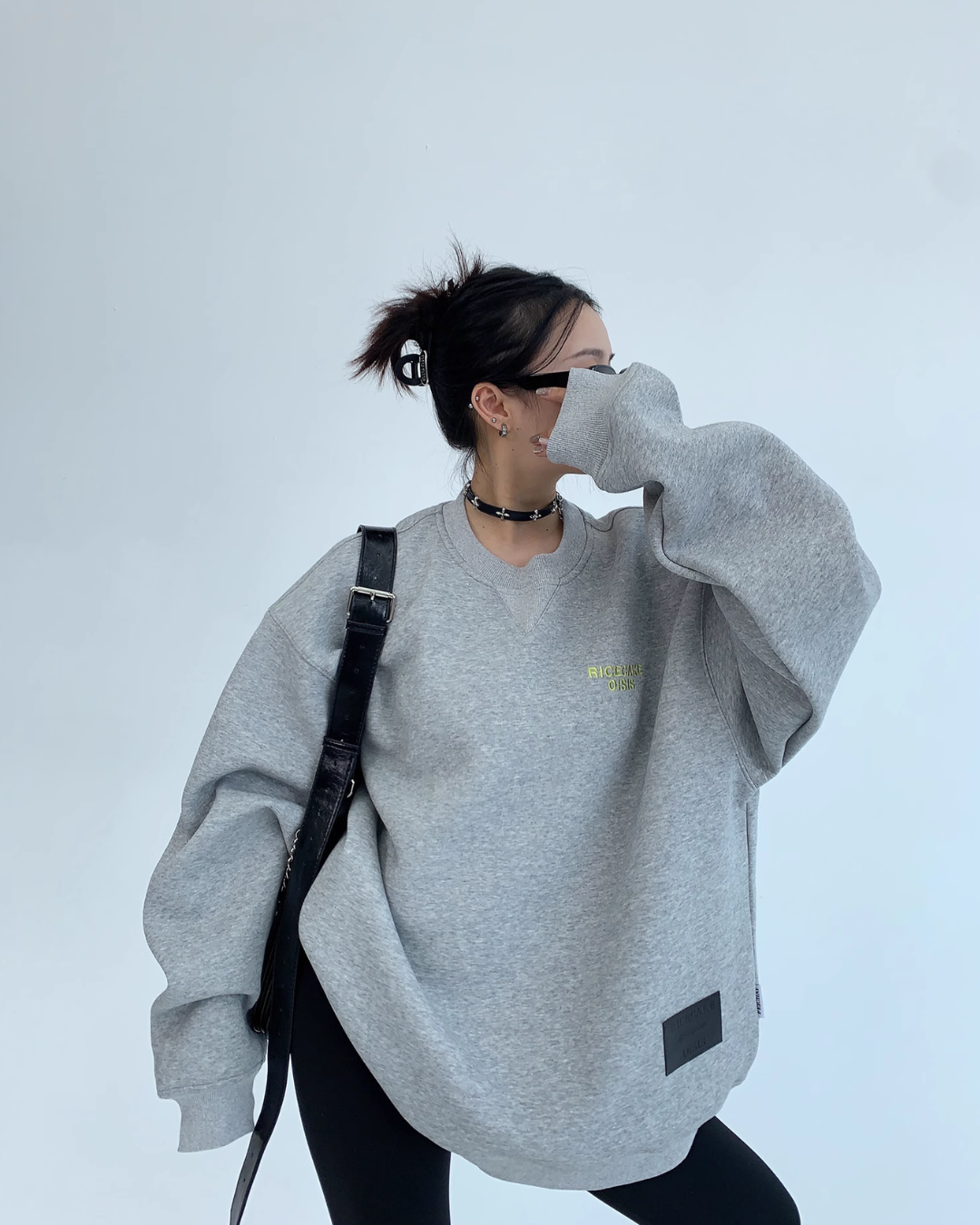 Oversize Embroidered Crewneck Sweatshirt YLS0358