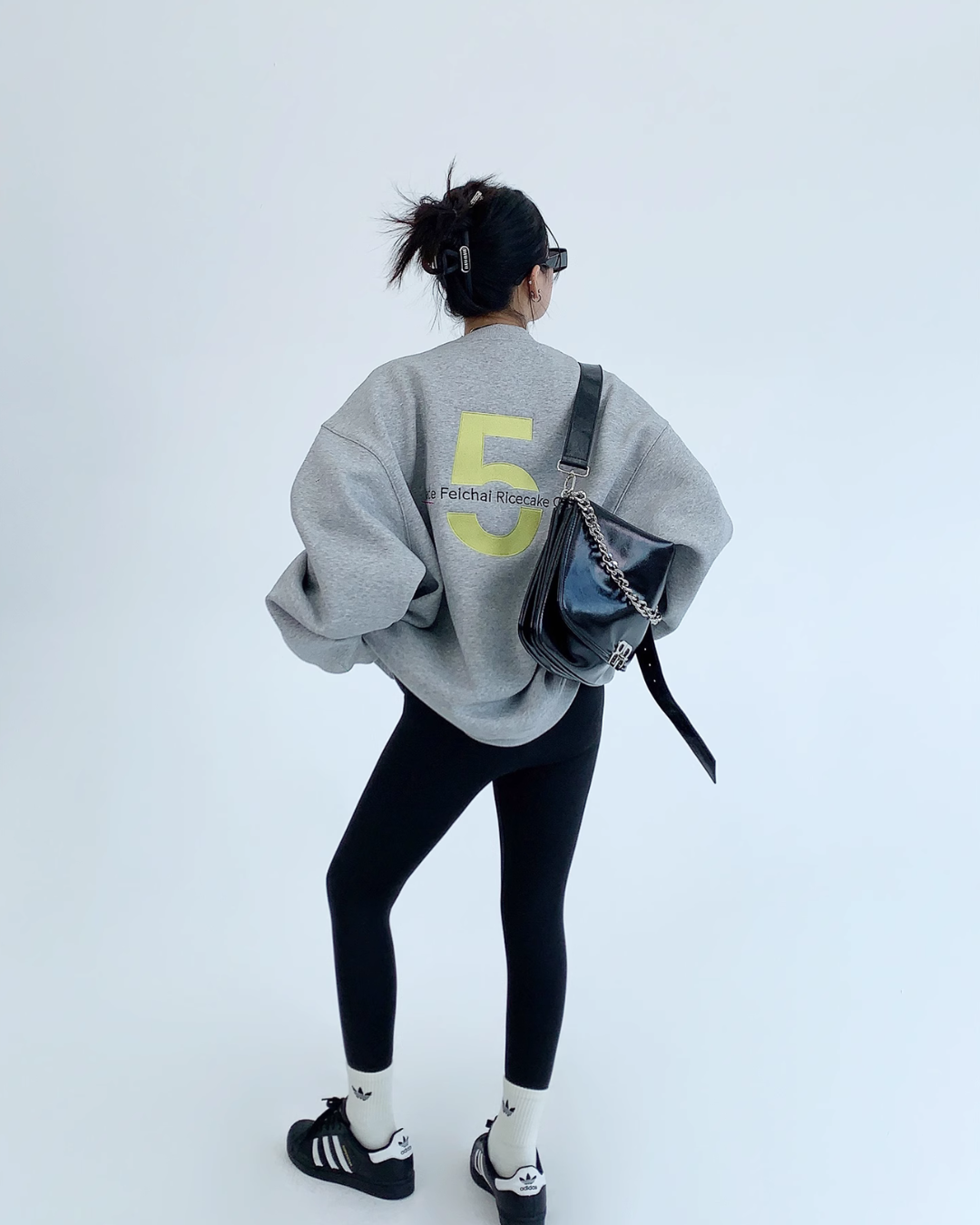 Oversize Embroidered Crewneck Sweatshirt YLS0358