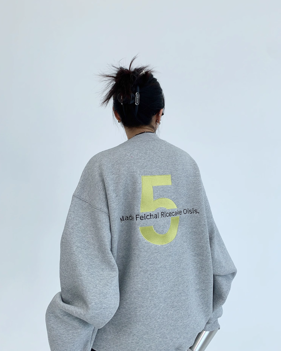 Oversize Embroidered Crewneck Sweatshirt YLS0358