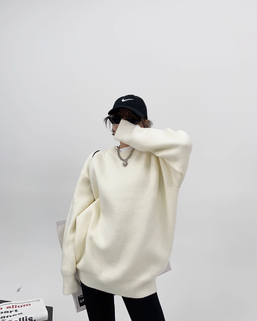 Back Logo Loose Knit YLS0393