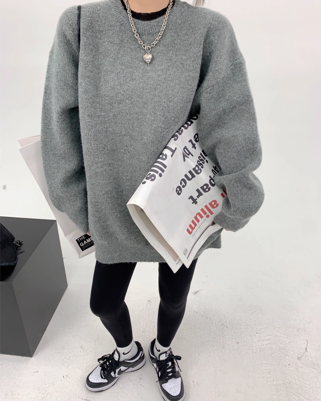 Back Logo Loose Knit YLS0393