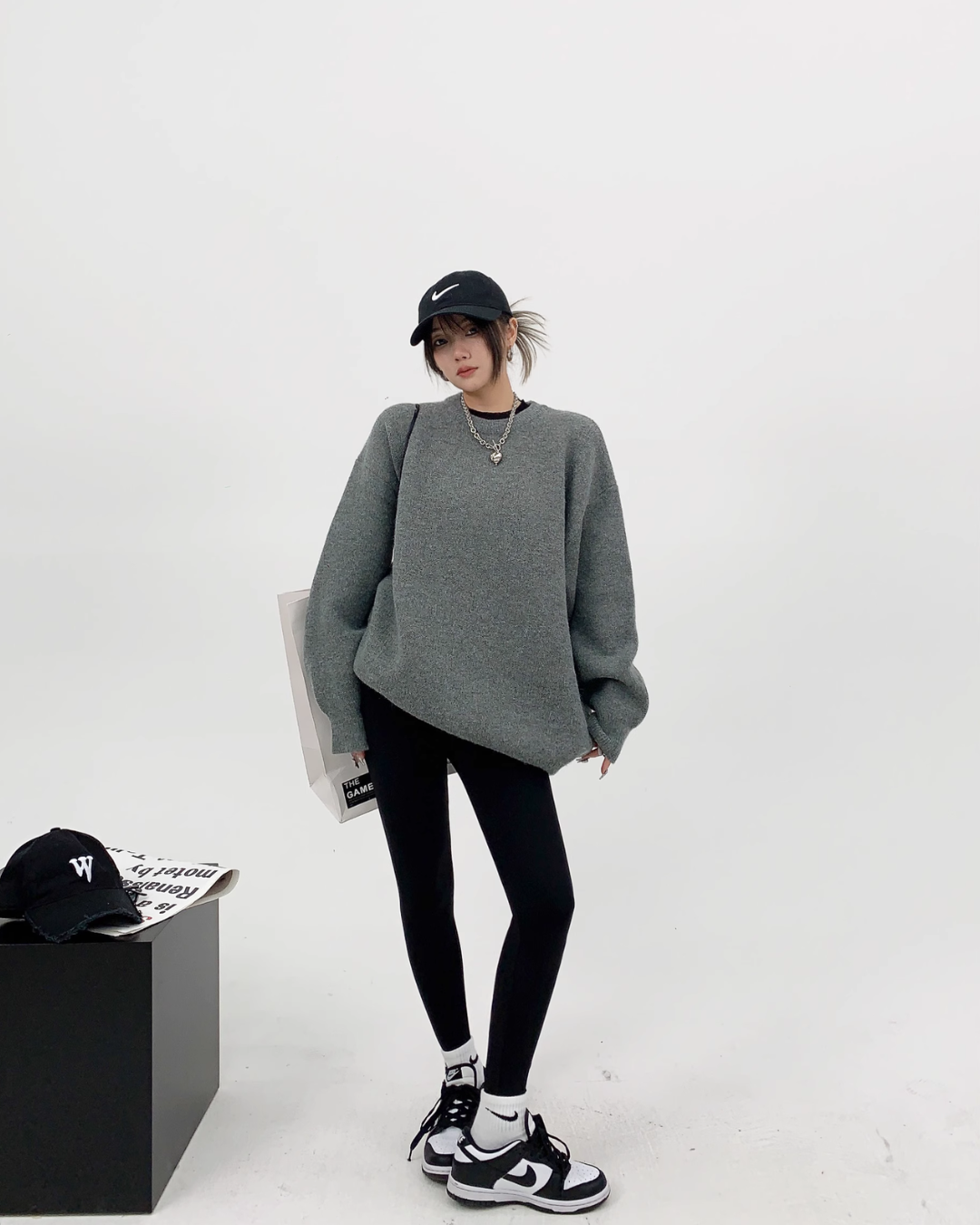 Back Logo Loose Knit YLS0393