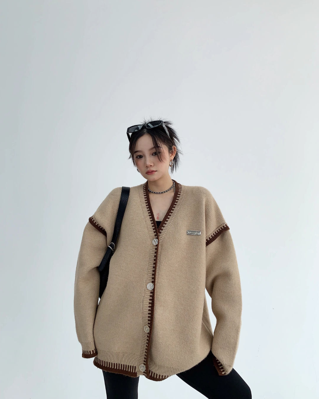 Bicolor V-Neck Button Cardigan YLS0372