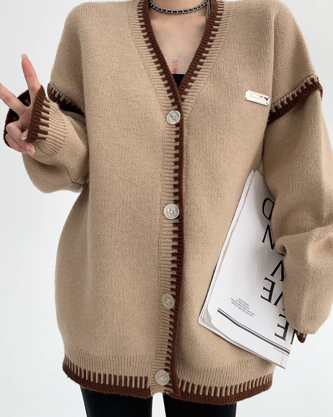 Bicolor V-Neck Button Cardigan YLS0372