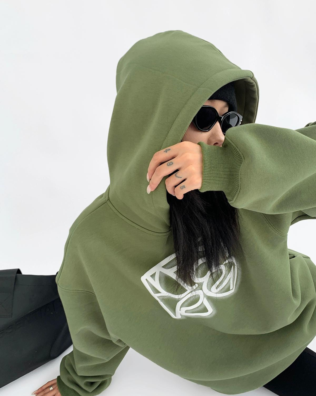 Logo Big Silhouette Hoodie ACS0057