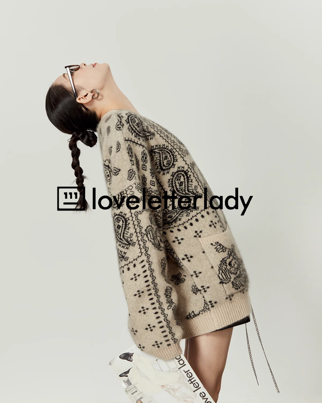V-Neck Knit Cardigan LLA0361