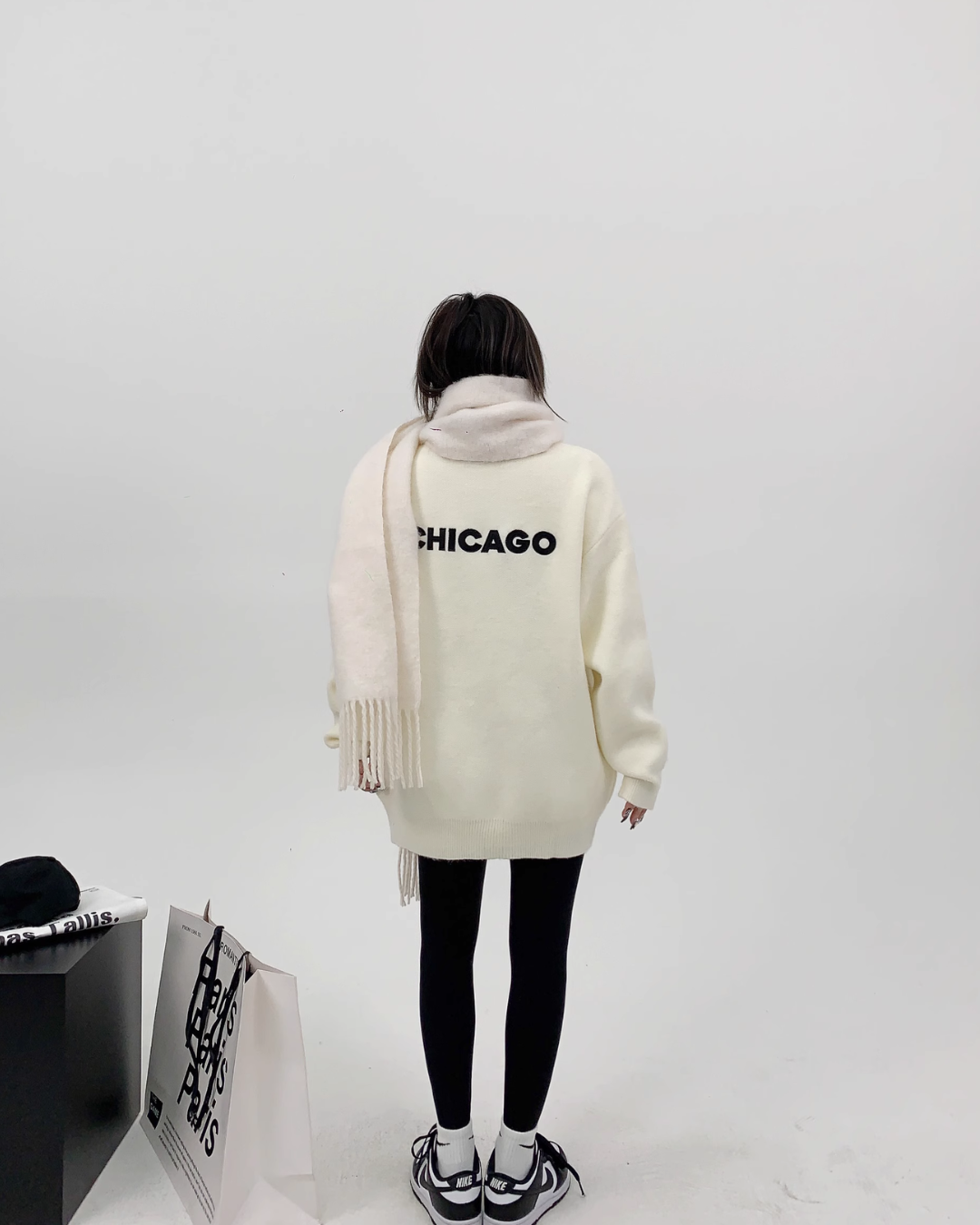 Back Logo Loose Knit YLS0393