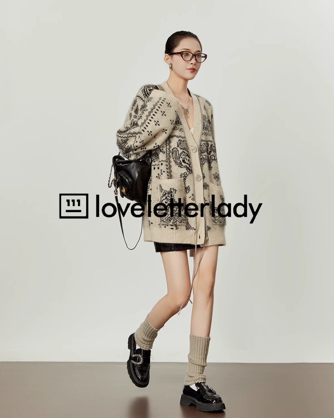 V-Neck Knit Cardigan LLA0361